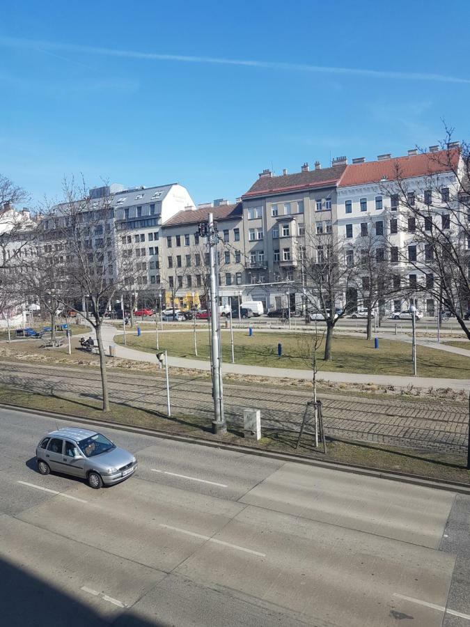 Gerald'S Apartment 10 Виена Екстериор снимка