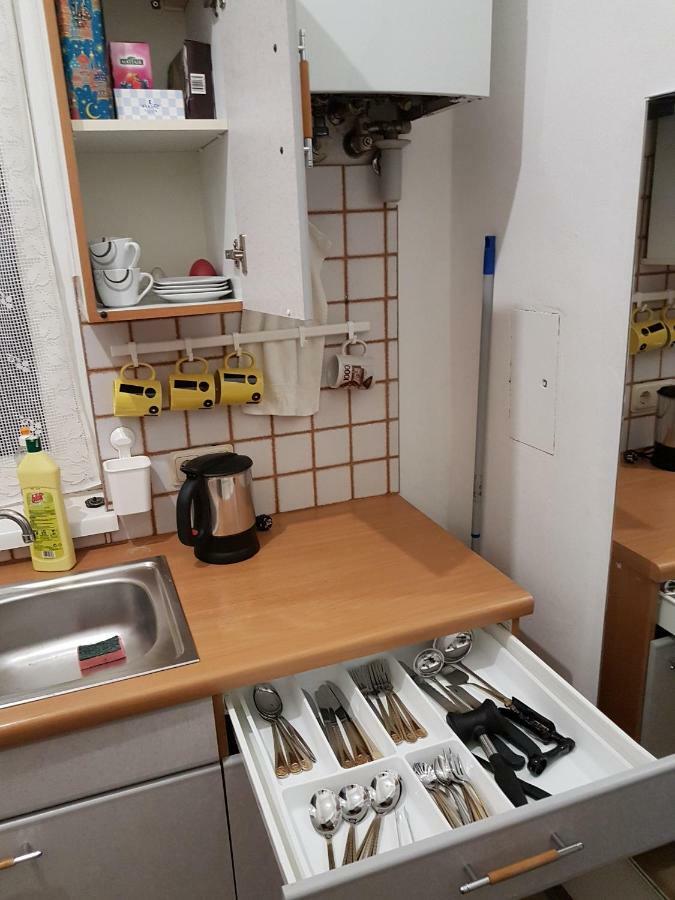 Gerald'S Apartment 10 Виена Екстериор снимка